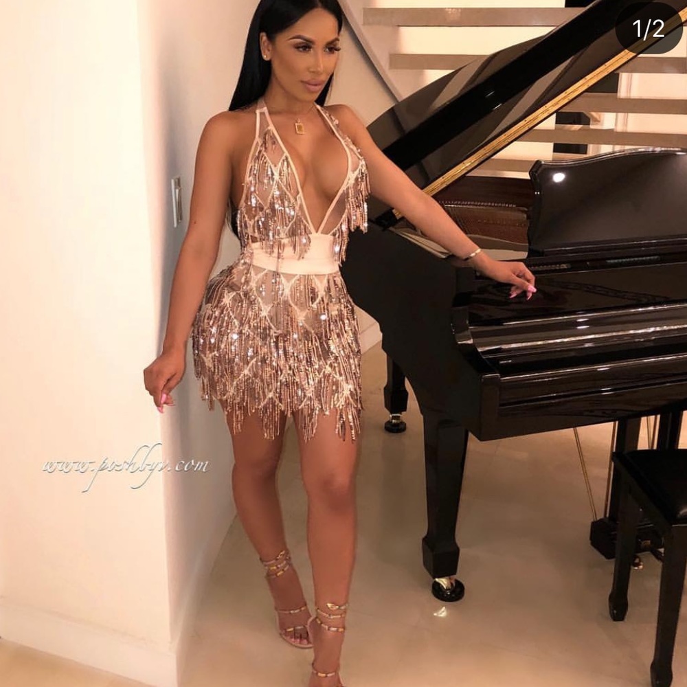 Super cute sequin shiny dress!